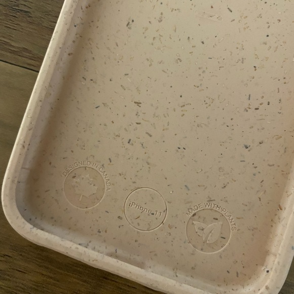 NEW Pela iPhone 11 Case - Tree Ring Pattern - Picture 3 of 4